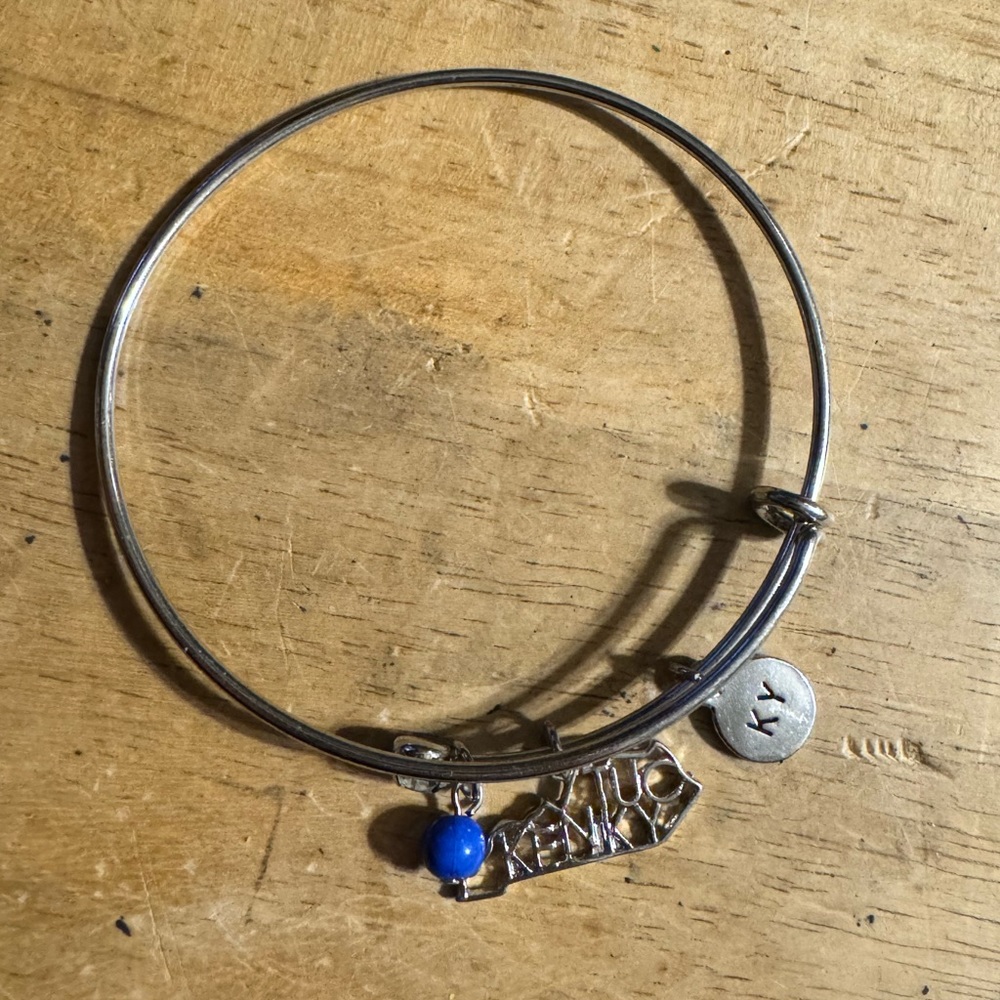 Silver Tone Kentucky Slide Bracelet